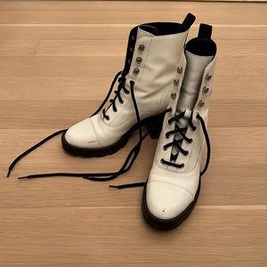 Marc Fischer White Patent Leather Heeled Boots US 7.5